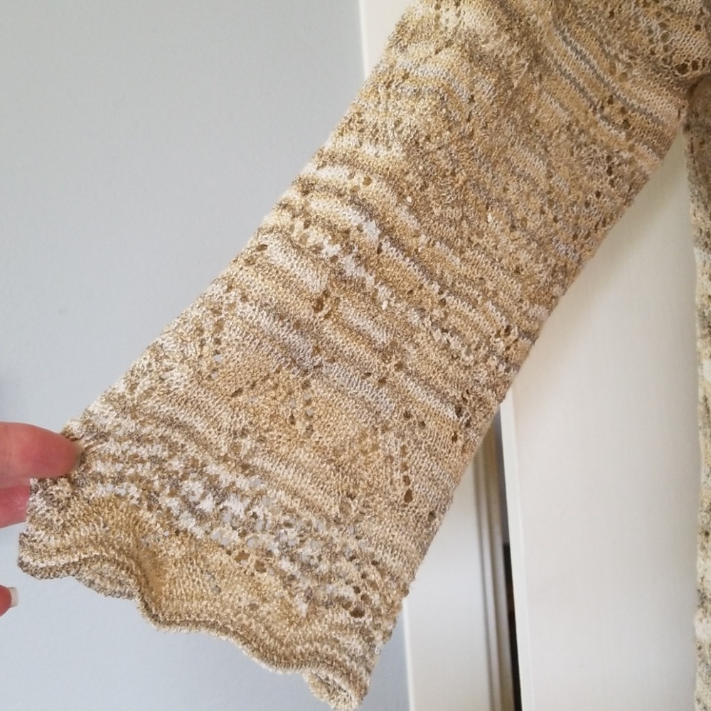 Sweater - Picture 3 of 4